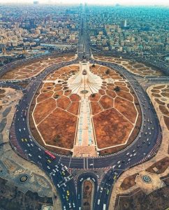 Which Persian accent is better?